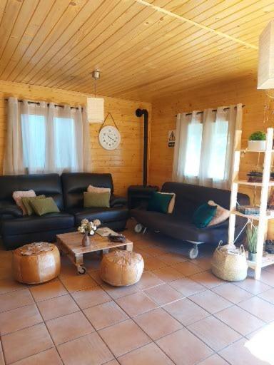 Casa Rural Mi Balconcito 卡萨雷斯德拉斯乌尔德斯 外观 照片